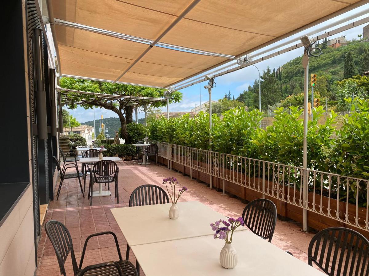 Hostal Restaurant Roma Cubells المظهر الخارجي الصورة